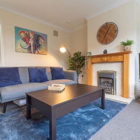 Leconfield Close - Comfy House And Free Parking Kingston upon Hull Exteriér fotografie
